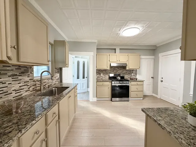 $373,000 | 15 Hale Street, Fitchburg, MA 01420