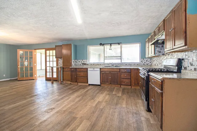 $425,000 | 5650 Carpenter Road, Ypsilanti, MI 48197