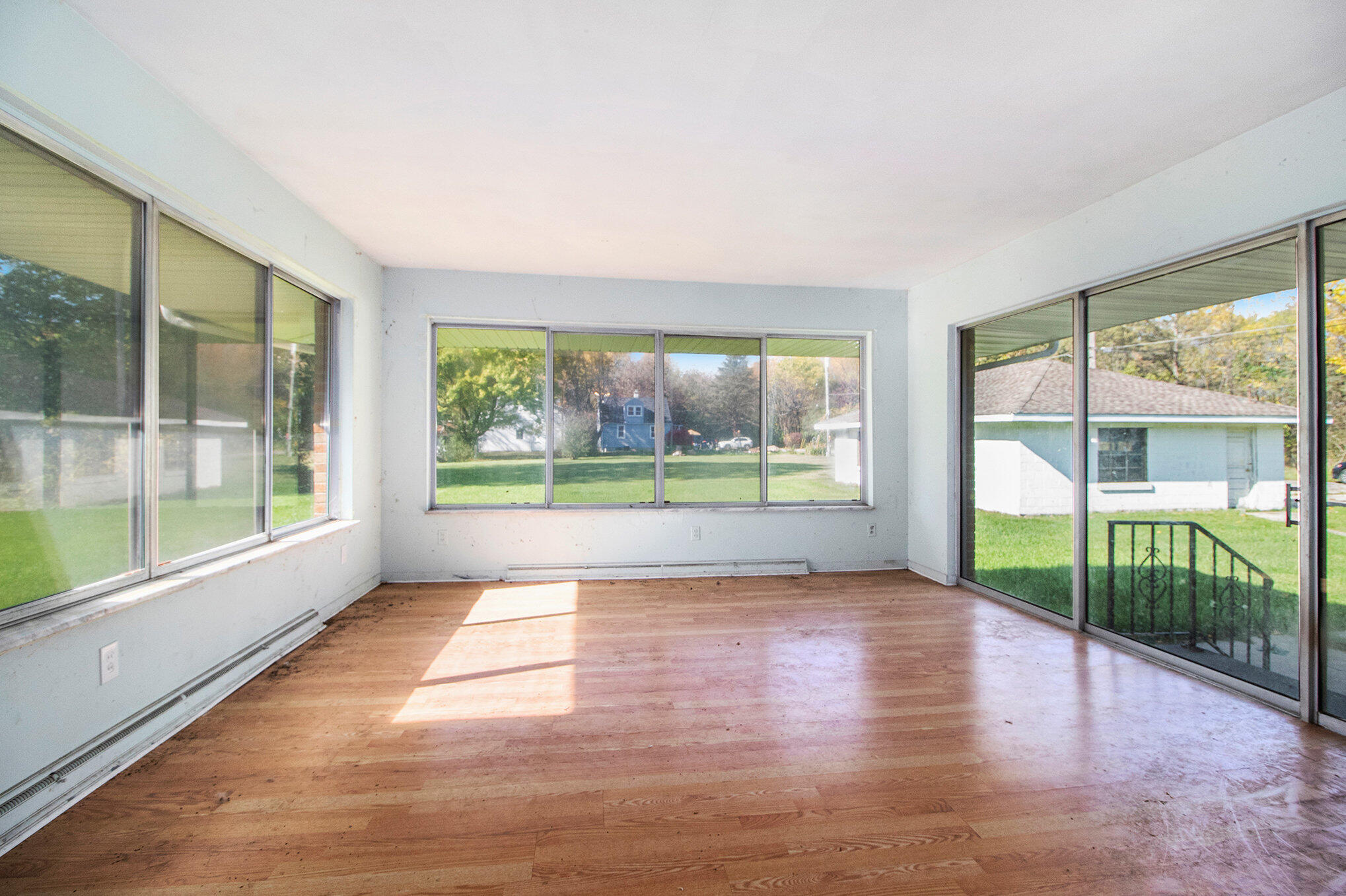 5650 Carpenter Road Ypsilanti, MI 48197 - Photo 12 of 28 012_img_9892-2_956