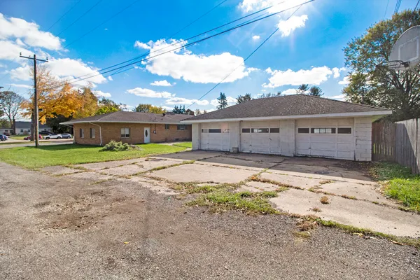 $425,000 | 5650 Carpenter Road, Ypsilanti, MI 48197