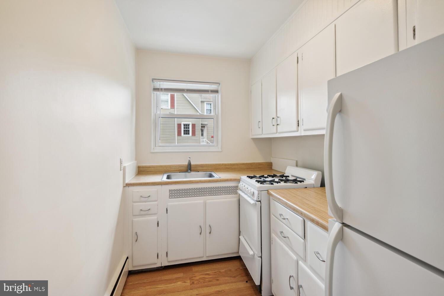 335 Talbott Avenue Laurel, MD 20707 - Photo 6 of 30