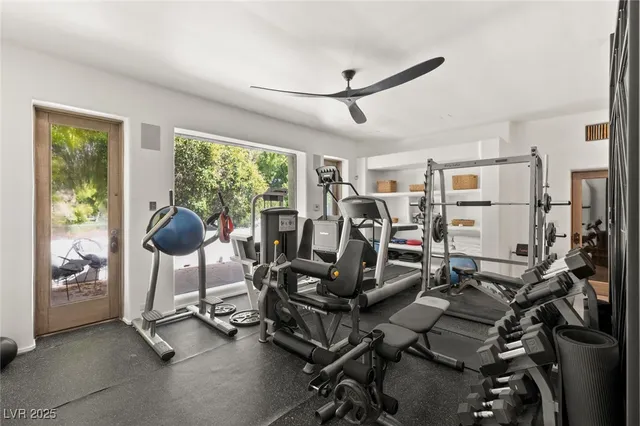 $20,000 | 7330 North Rainbow Boulevard, Las Vegas, NV 89131