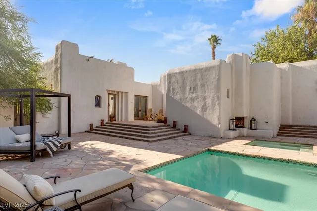 $20,000 | 7330 North Rainbow Boulevard, Las Vegas, NV 89131