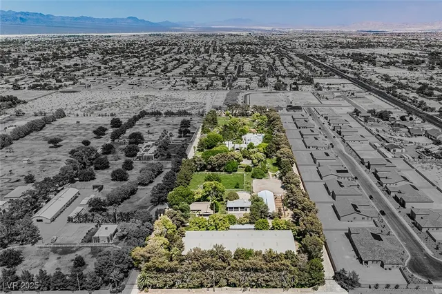 $20,000 | 7330 North Rainbow Boulevard, Las Vegas, NV 89131