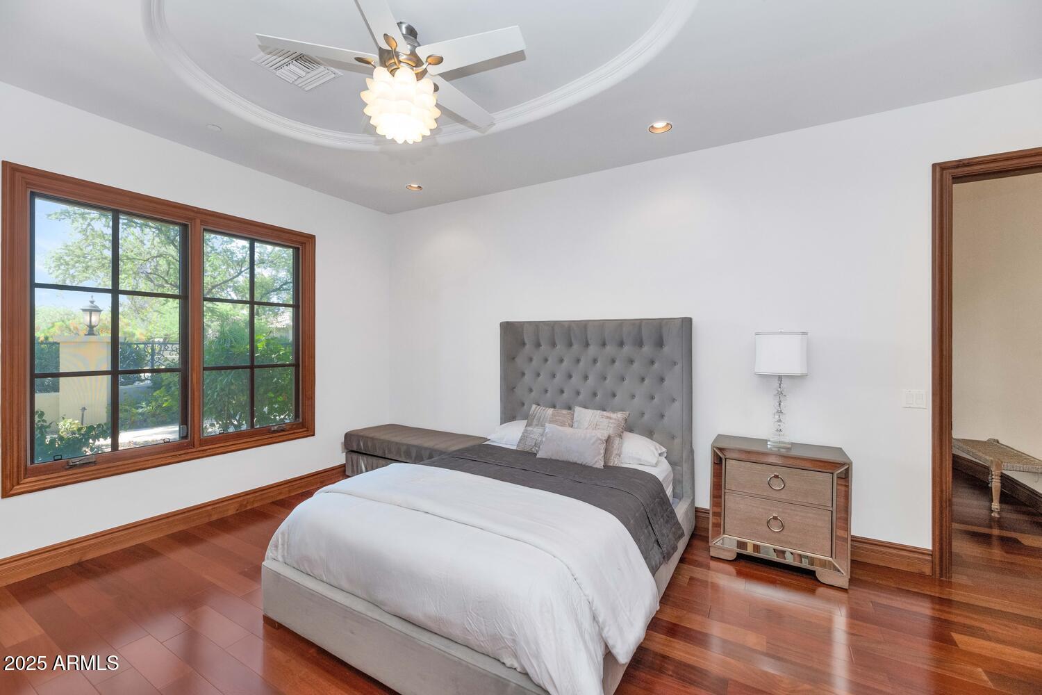 6730 East Sunnyvale Road Paradise Valley, AZ 85253 - Photo 25 of 43 6730 E Sunnyvale Rd-large-037-050-6730 E