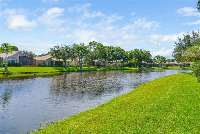 $595,000 | 8332 Muirfield Way, Port St. Lucie, FL 34986
