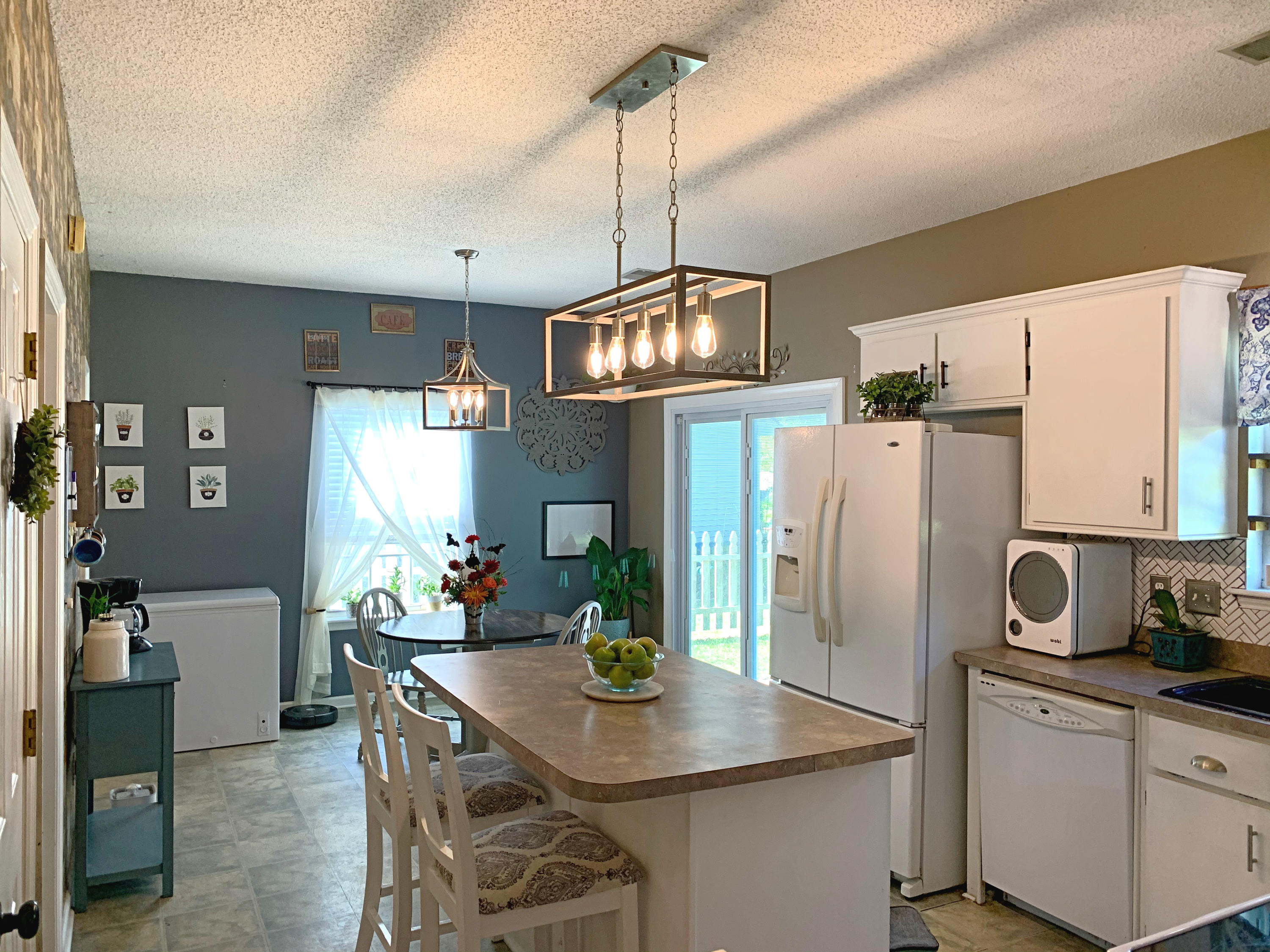 8429 Waltham Road North Charleston, SC 29406 - Photo 14 of 38 48F5F955-1D5B-4320-9033-8AE01B839391