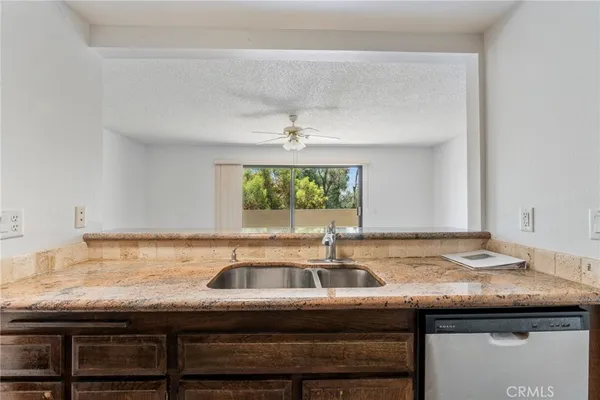 $2,800 | 13624 La Jolla Circle, Unit F, La Mirada, CA 90638