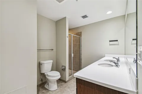 $379,000 | 1120 East Kennedy Boulevard, Unit 1028, Tampa, FL 33602