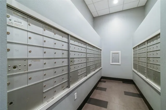 $379,000 | 1120 East Kennedy Boulevard, Unit 1028, Tampa, FL 33602