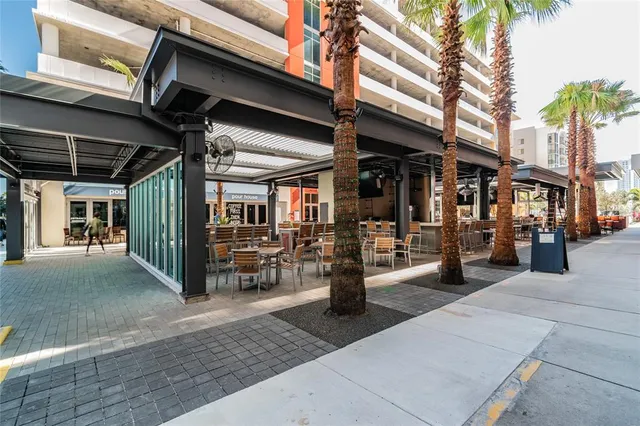 $379,000 | 1120 East Kennedy Boulevard, Unit 1028, Tampa, FL 33602