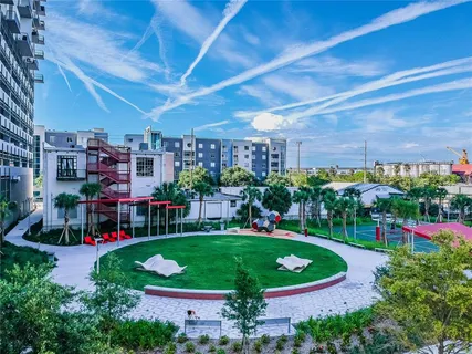 $379,000 | 1120 East Kennedy Boulevard, Unit 1028, Tampa, FL 33602