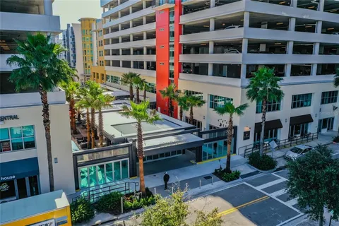 $379,000 | 1120 East Kennedy Boulevard, Unit 1028, Tampa, FL 33602