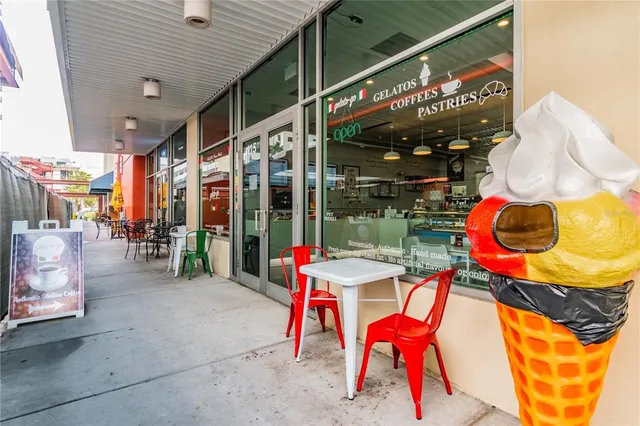 $379,000 | 1120 East Kennedy Boulevard, Unit 1028, Tampa, FL 33602