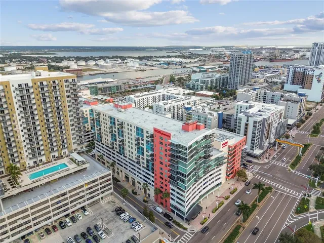 $379,000 | 1120 East Kennedy Boulevard, Unit 1028, Tampa, FL 33602