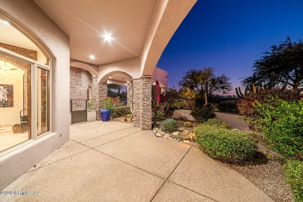 $2,175,000 | 1887 East Desert Garden Drive, Tucson, AZ 85718