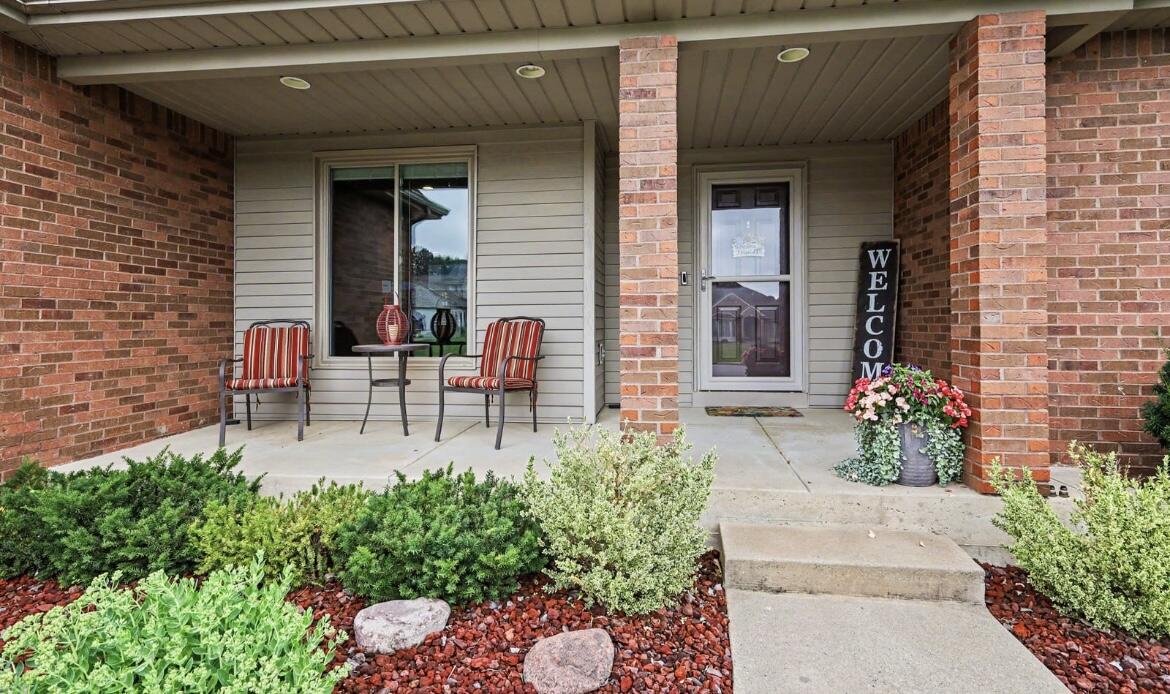 3035 Viewpoint Street Jenison, MI 49428 - Photo 6 of 35 IMG_2824