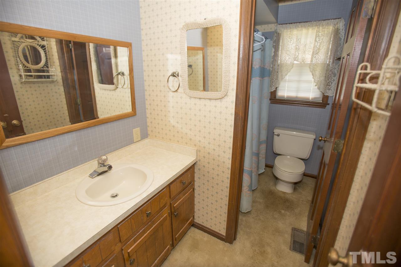 1237 Old Watkins Road Raleigh, NC 27616 - Photo 14 of 25
