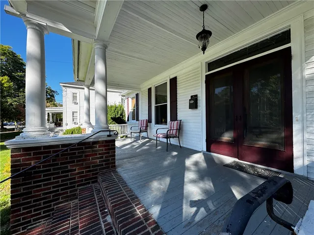 $314,900 | 133 East Genesee Street, Auburn, NY 13021