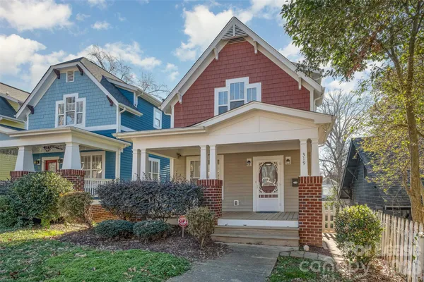 $3,150 | 319 Woodvale Place, Charlotte, NC 28208