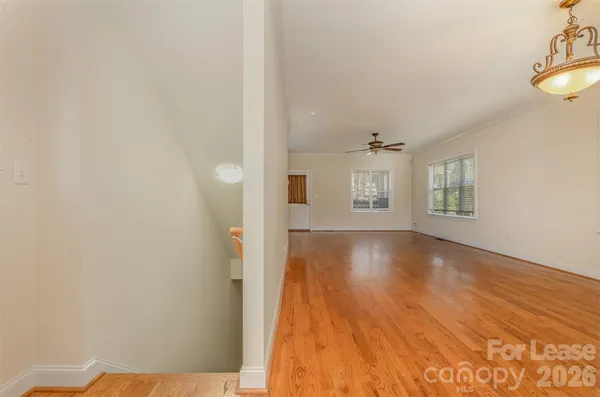 $3,150 | 319 Woodvale Place, Charlotte, NC 28208