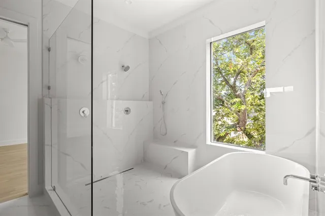 $975,000 | 610 North Oak Cliff Boulevard, Unit 306, Dallas, TX 75208