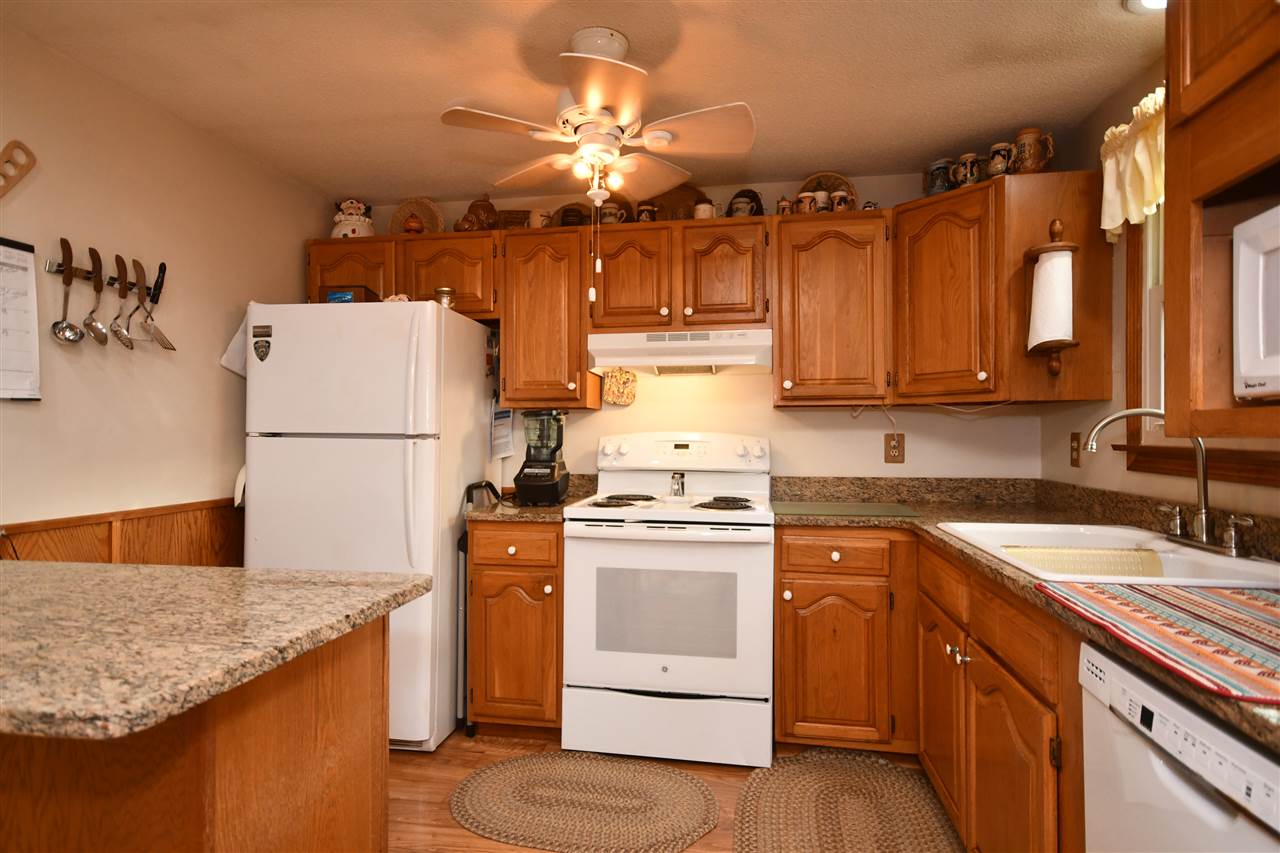 8 Riverlawn Avenue Rochester, NH 03868 - Photo 5 of 36 Gallery Image 5