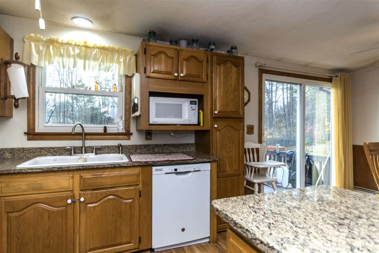 8 Riverlawn Avenue Rochester, NH 03868 - Photo 6 of 36 Gallery Image 6