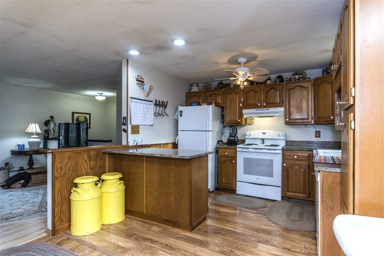 8 Riverlawn Avenue Rochester, NH 03868 - Photo 7 of 36 Gallery Image 7