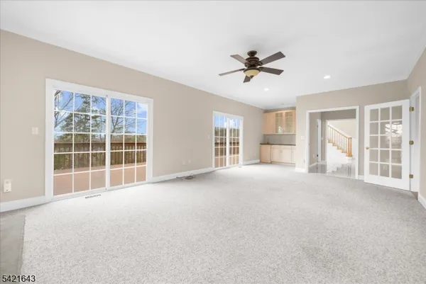 $975,000 | 10 Blue Cliff Drive, Lebanon, NJ 08833