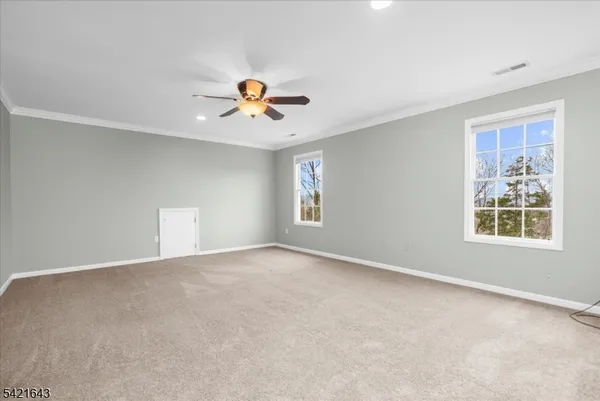 $975,000 | 10 Blue Cliff Drive, Lebanon, NJ 08833