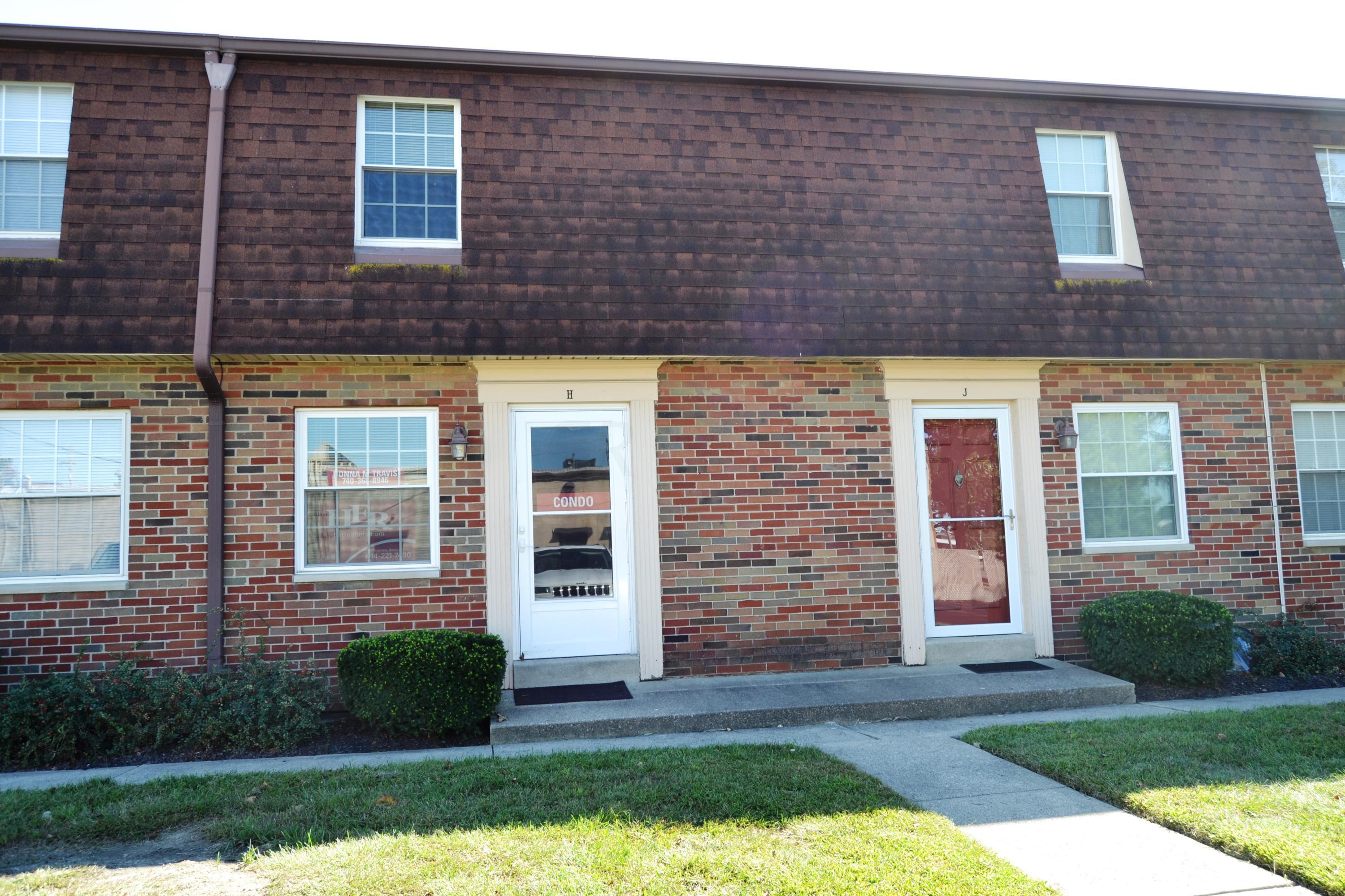 5738 Beechcroft Road, Unit H Columbus, OH 43229 - Photo 2 of 13 Gallery Image 2