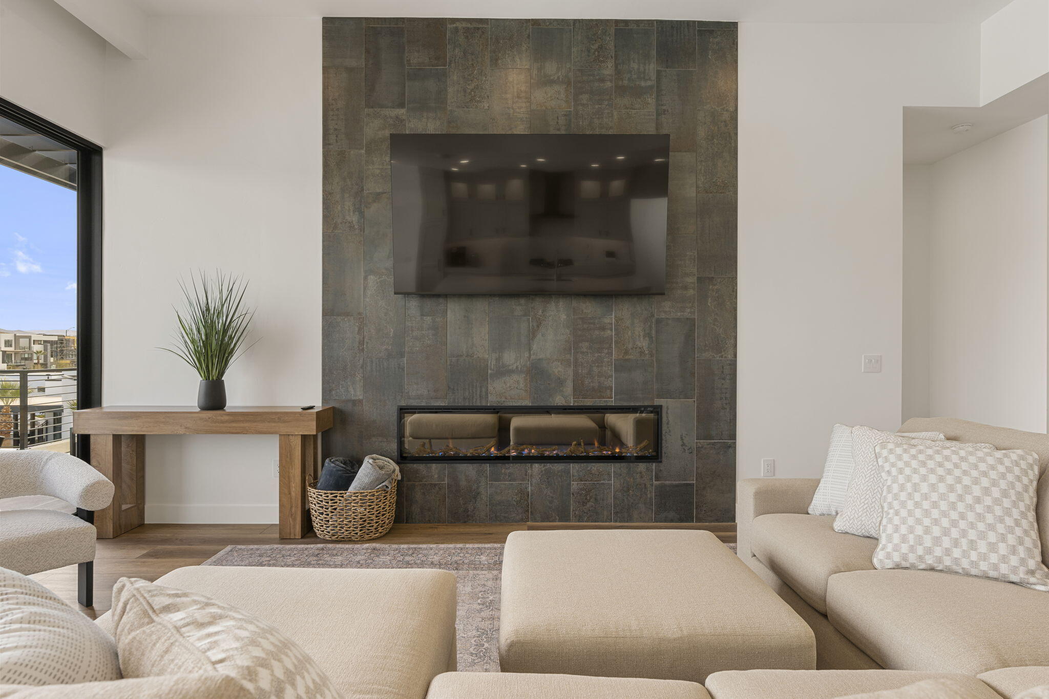 5495 South Copper Pearl Lane St. George, UT 84790 - Photo 30 of 37 Living space with statement fireplace