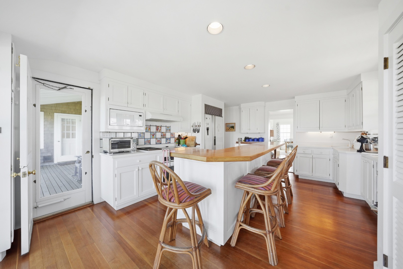 79 Baxter Road Nantucket, MA 02554 - Photo 9 of 30