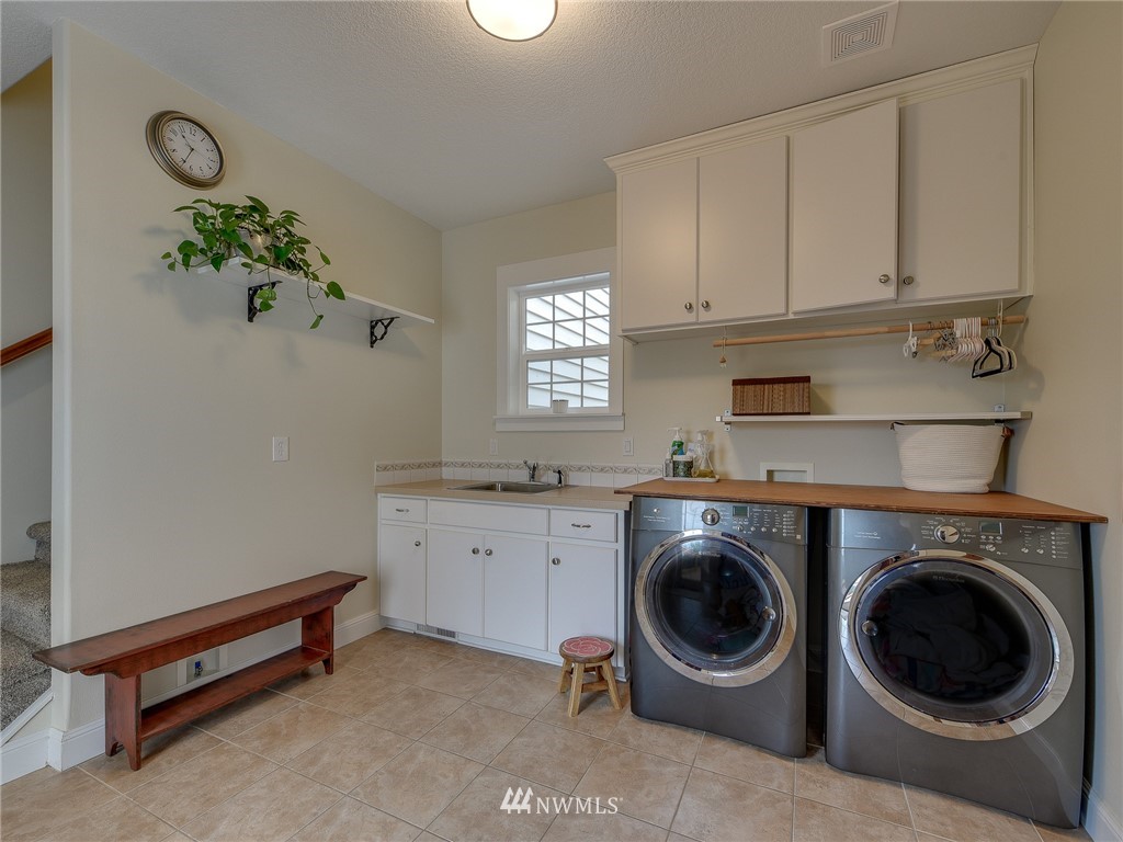 106 Green Mountain Road Kalama, WA 98625 - Photo 12 of 31 Gallery Image 12