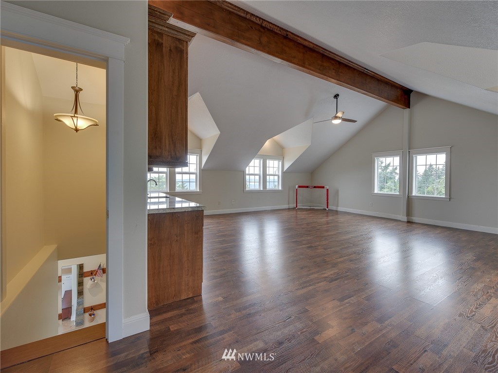 106 Green Mountain Road Kalama, WA 98625 - Photo 13 of 31 Gallery Image 13