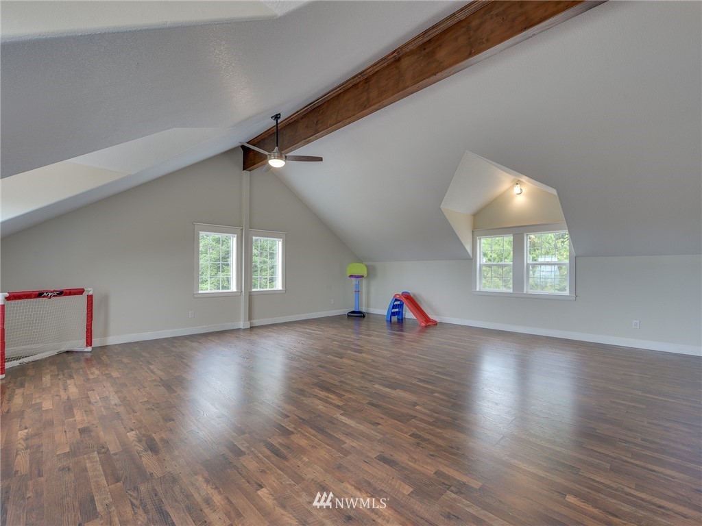106 Green Mountain Road Kalama, WA 98625 - Photo 15 of 31 Gallery Image 15