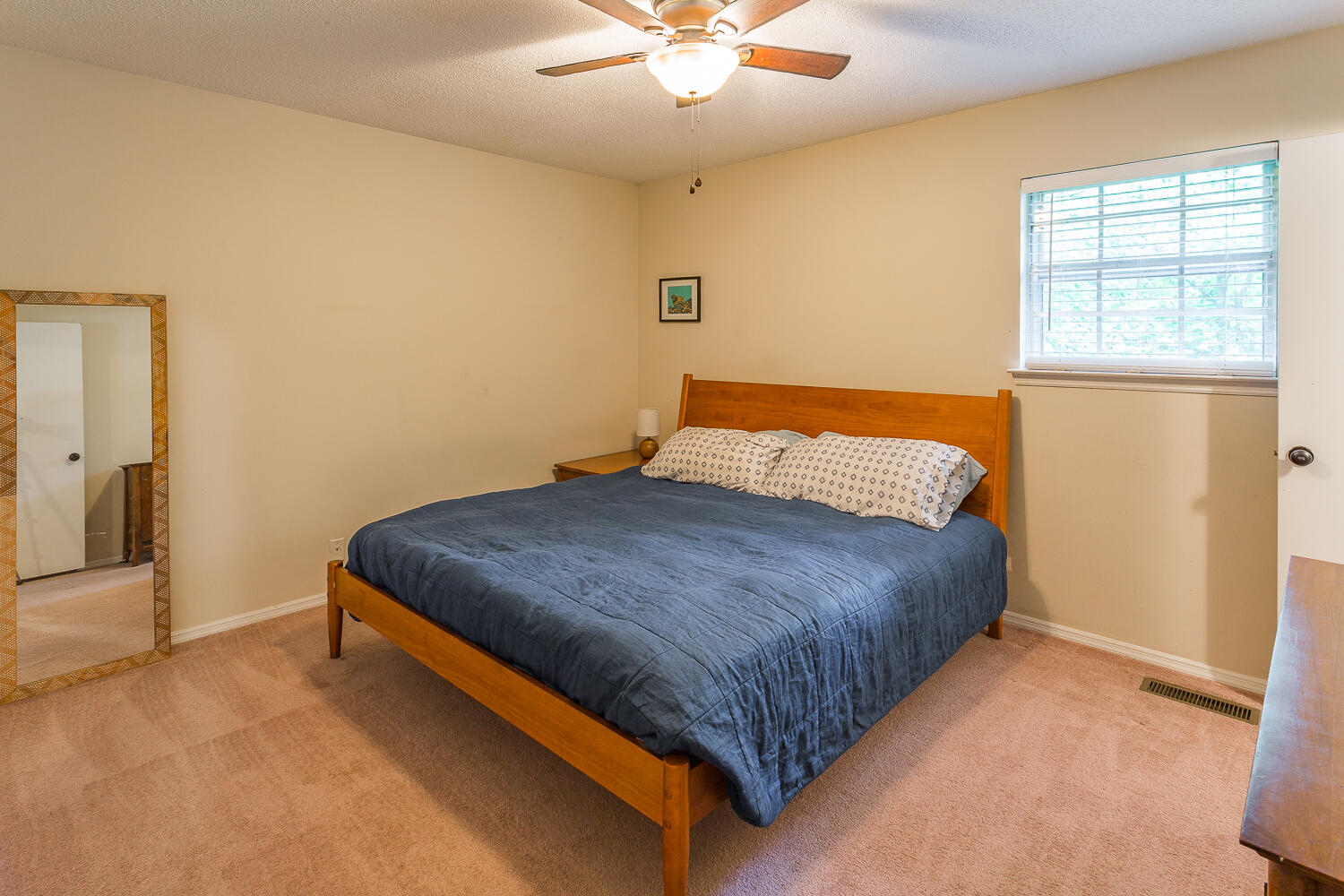 413 Stone Ridge Drive Hixson, TN 37343 - Photo 7 of 19 413 Stoneridge Drive HD -41