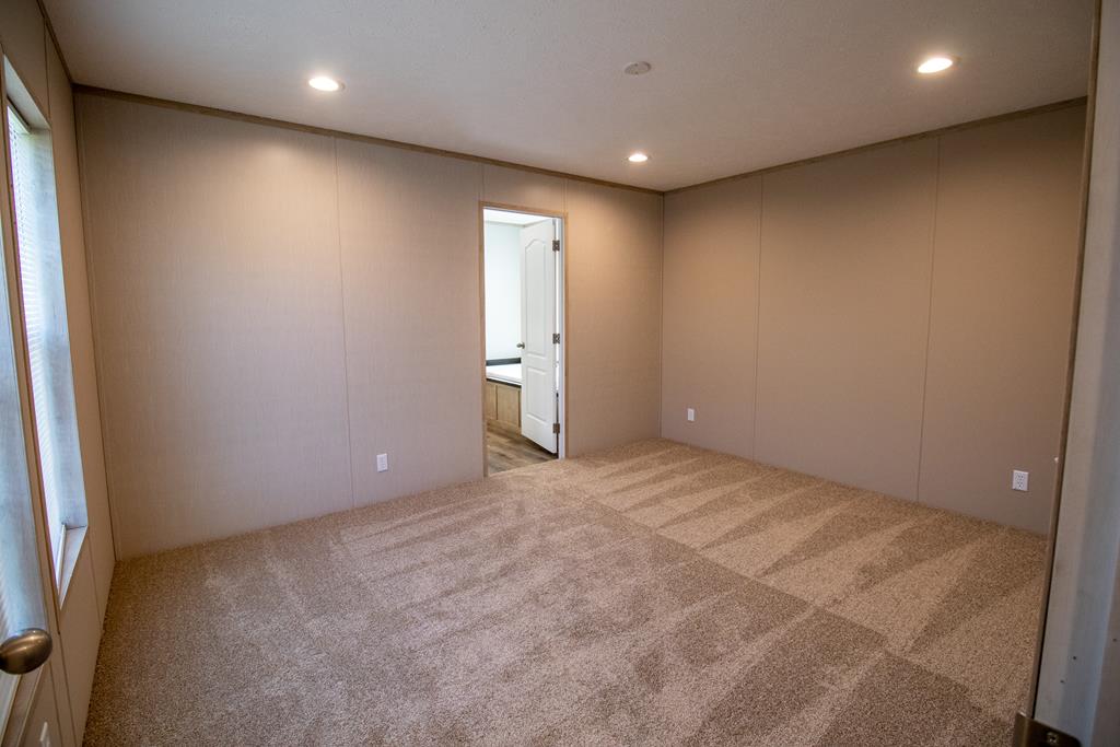 613 Rakestown Road Ivanhoe, VA 24350 - Photo 24 of 41 Gallery Image 24