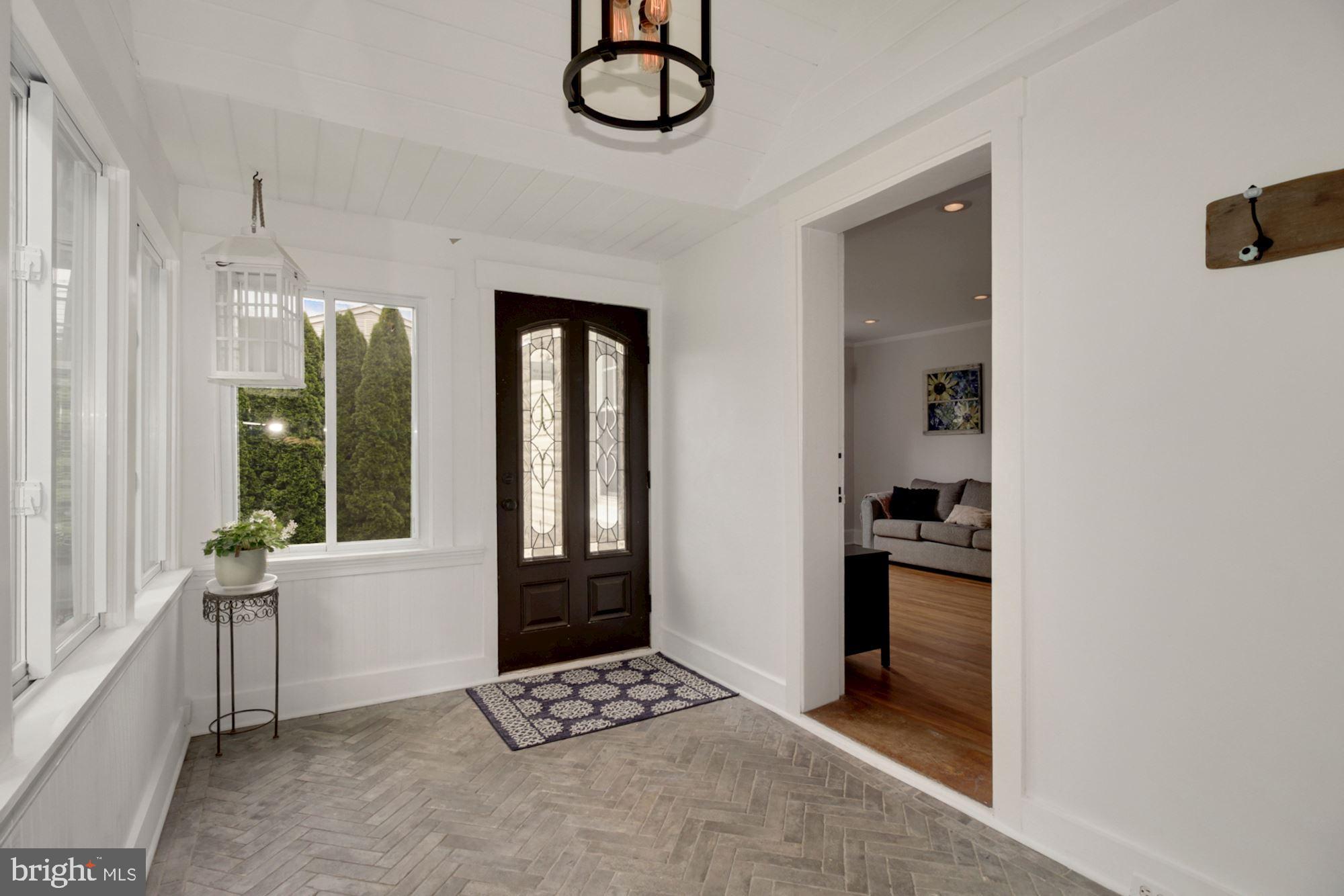 2809 Harford Road Fallston, MD 21047 - Photo 4 of 30 Foyer