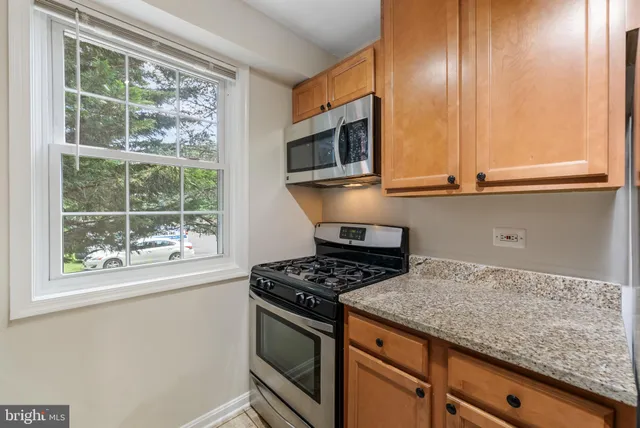 $2,250 | 4402 North Pershing Drive, Unit 1, Arlington, VA 22203