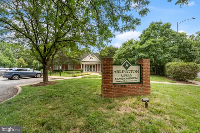$2,250 | 4402 North Pershing Drive, Unit 1, Arlington, VA 22203