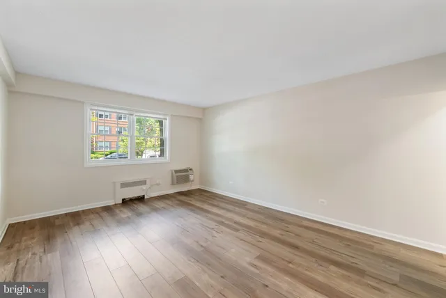 $2,250 | 4402 North Pershing Drive, Unit 1, Arlington, VA 22203