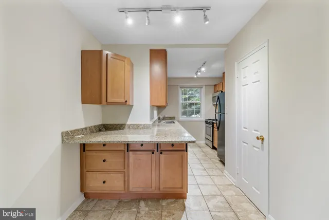 $2,250 | 4402 North Pershing Drive, Unit 1, Arlington, VA 22203