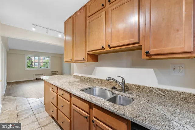 $2,250 | 4402 North Pershing Drive, Unit 1, Arlington, VA 22203