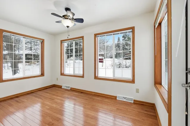 $430,000 | 330 Waite Lane, Platteville, WI 53818