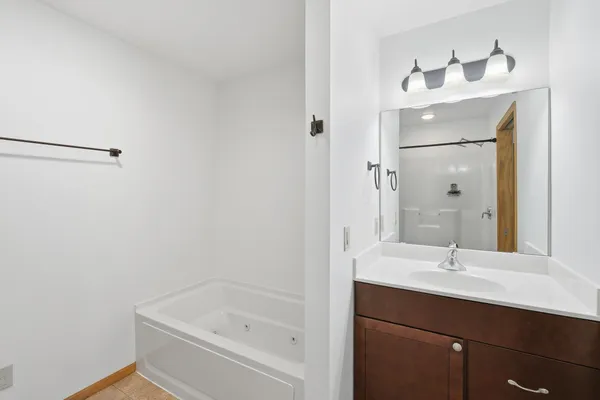 $419,900 | 330 Waite Lane, Platteville, WI 53818