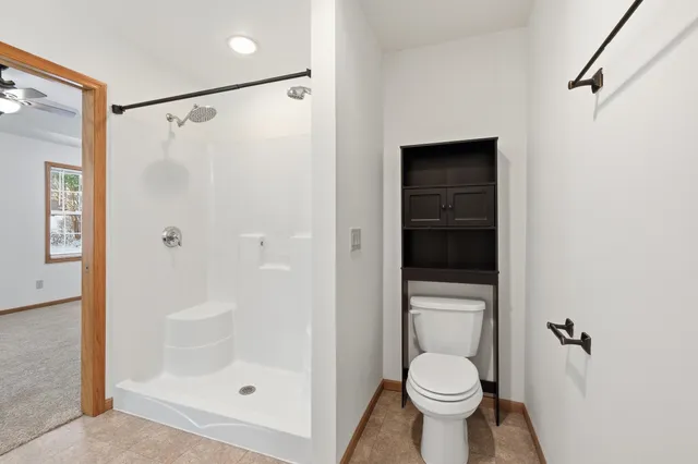 $430,000 | 330 Waite Lane, Platteville, WI 53818