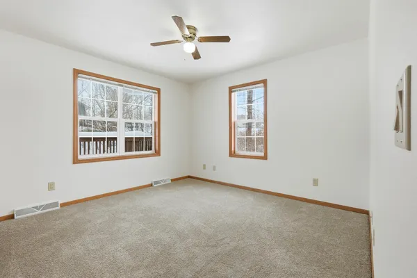 $419,900 | 330 Waite Lane, Platteville, WI 53818