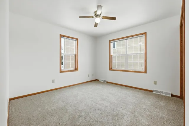 $430,000 | 330 Waite Lane, Platteville, WI 53818